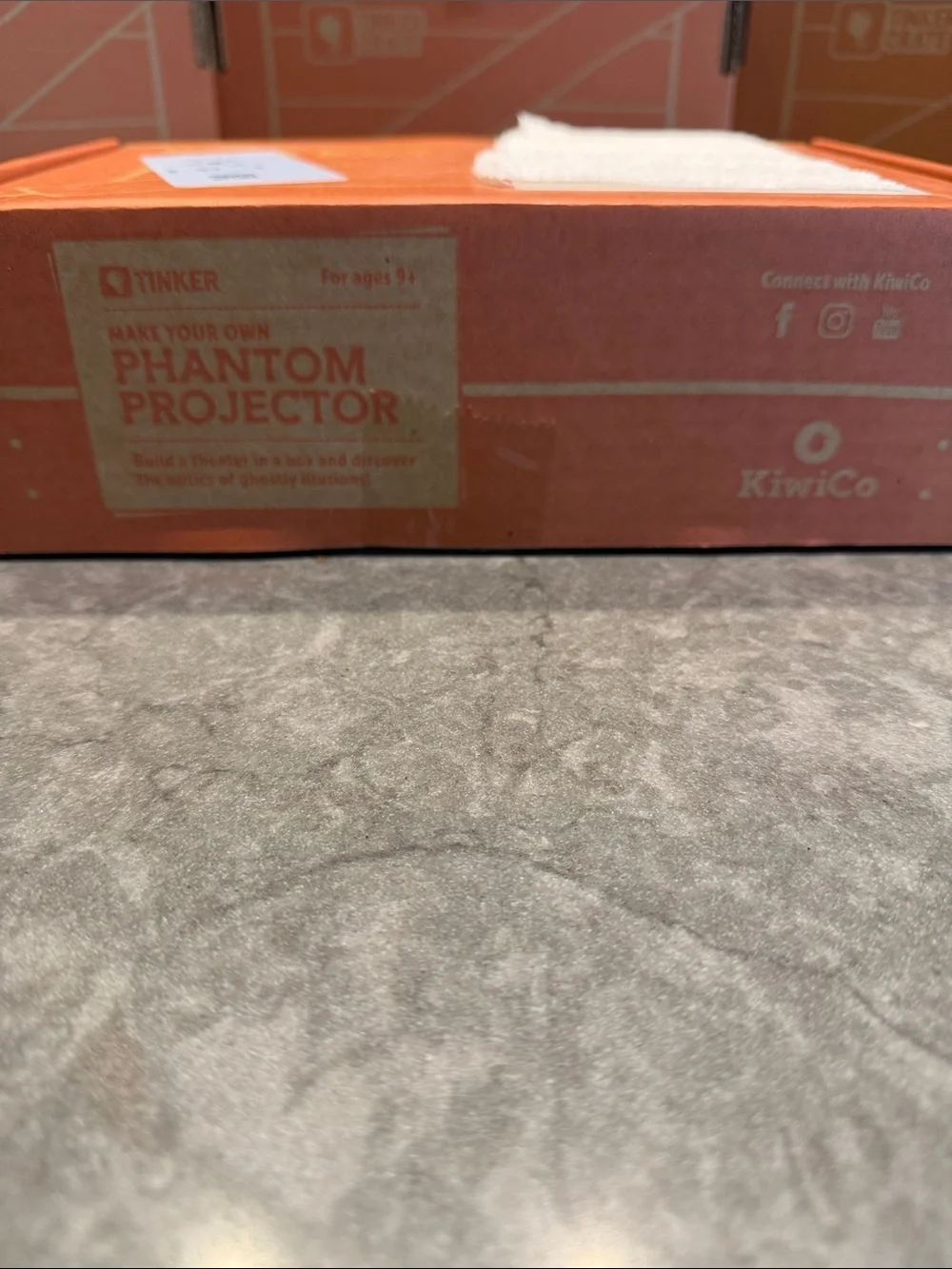 KiwiCo Phantom Projector STEM Kit - Orange